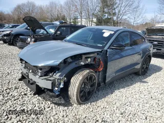 2024 Ford Mustang Mach-E Select с VIN 3FMTK1SUXRMA15866, выставлен на аукционе Copart как лот 47238815 с пробегом 4 647 миль миль и Списание • Salvage title. История ставок и продаж доступна на DreamBid. Изображение 1.
