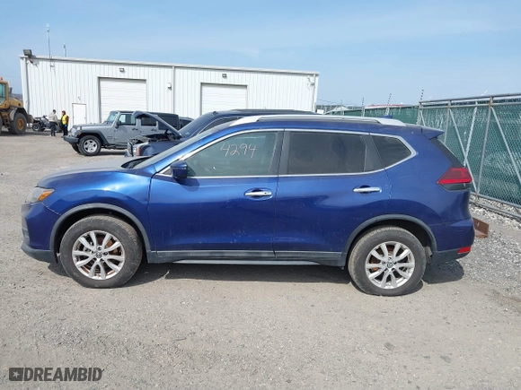 2017 Nissan Rogue SL with VIN 5N1AT2MT3HC823541, listed as a IAAI auction lot 41784901 with 157,840 mi miles. Bid and sale history available at carsss.com. Image 14.