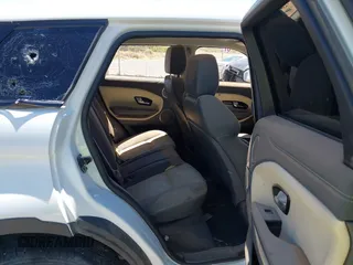 2016 Land Rover Range Rover Evoque SE с VIN SALVP2BGXGH101641, выставлен на аукционе IAAI как лот 42043080 с пробегом 112 349 миль миль и . История ставок и продаж доступна на DreamBid. Изображение 8.