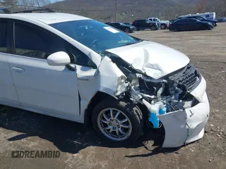 2012 Toyota Prius Two z VIN JTDZN3EU4C3153313, wystawiony jako IAAI lot #41998852 z przebiegiem 164 668 mil mil oraz . Historia ofert i sprzedaży dostępna na DreamBid. Obrazek 18.