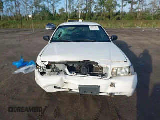 2010 Ford Police Interceptor с VIN 2FABP7BV1AX106567, выставлен на аукционе IAAI как лот 40787301 с пробегом 165 472 миль миль и . История ставок и продаж доступна на DreamBid. Изображение 12.