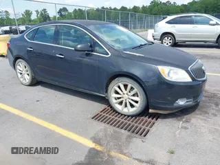 2013 Buick Verano with VIN 1G4PP5SK7D4113962, listed as a IAAI auction lot 42167888 with 187,368 mi miles. Bid and sale history available at carsss.com. Image 1.