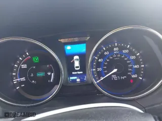 2013 Hyundai Sonata Hybrid Limited with VIN KMHEC4A4XDA080666, listed as a IAAI auction lot 41771785 with 170,714 mi miles. Bid and sale history available at carsss.com. Image 7.