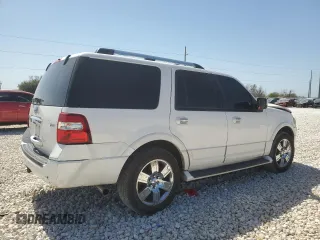 2010 Ford Expedition Limited с VIN 1FMJU1K57AEA34671, выставлен на аукционе Copart как лот 50102085 с пробегом 179 181 миль миль и Списание • Salvage title. История ставок и продаж доступна на DreamBid. Изображение 3.