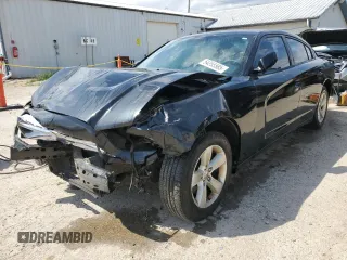 2011 Dodge Charger SE z VIN 2B3CL3CG7BH502566, wystawiony jako Copart lot #54255585 z przebiegiem 175 304 mil mil oraz Szkoda całkowita • Salvage title. Historia ofert i sprzedaży dostępna na DreamBid. Obrazek 1.
