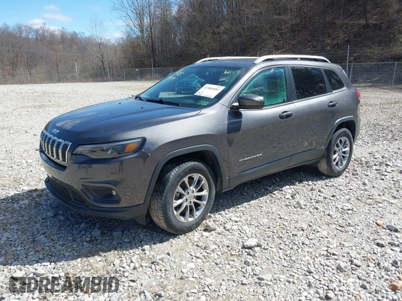 2019 Jeep Cherokee Latitude Plus with VIN 1C4PJMLB0KD191740, listed as a IAAI auction lot 41585682 with 91,755 mi miles. Bid and sale history available at carsss.com. Image 2.
