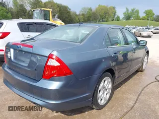 2011 Ford Fusion SE with VIN 3FAHP0HA0BR301436, listed as a IAAI auction lot 42035534 with 101,525 mi miles. Bid and sale history available at carsss.com. Image 4.