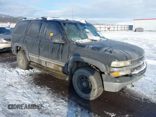 2004 Chevrolet Tahoe LS with VIN 1GNEK13Z84J223572, listed as a IAAI auction lot 41524330 with 286,006 mi miles. Bid and sale history available at carsss.com. Image 1.