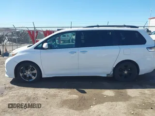 2014 Toyota Sienna SE with VIN 5TDXK3DC0ES477207, listed as a IAAI auction lot 41624619 with 213,881 mi miles and . Bid and sale history available at DreamBid. Image 14.