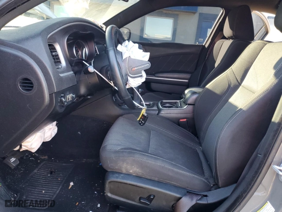 2019 Dodge Charger SXT with VIN 2C3CDXJG3KH615747, listed as a Copart auction lot 79638454 with 124,119 mi miles and Salvage Title. Bid and sale history available at carsss.com. Image 7.