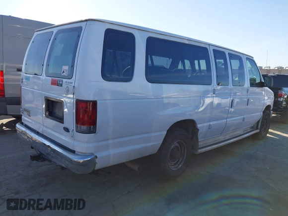 2008 Ford Econoline Passenger XL with VIN 1FBSS31L18DB11131, listed as a IAAI auction lot 41841565 with 207,739 mi miles and . Bid and sale history available at DreamBid. Image 4.