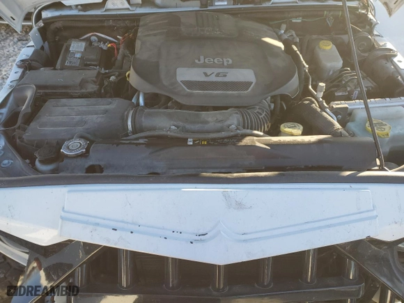 2018 Jeep Wrangler JK Unlimited Sahara with VIN 1C4BJWEG4JL888265, listed as a Copart auction lot 82708034 with 42,955 mi miles and Salvage Title. Bid and sale history available at carsss.com. Image 12.