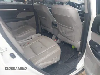 2017 Toyota Highlander XLE with VIN 5TDKZRFH2HS517308, listed as a IAAI auction lot 42170331 with 149,176 mi miles and . Bid and sale history available at DreamBid. Image 8.