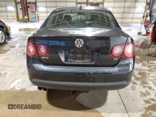 2008 Volkswagen Jetta SE с VIN 3VWRM71KX8M053265, выставлен на аукционе Copart как лот 61555515 с пробегом 199 067 миль миль и Списание • Salvage title. История ставок и продаж доступна на DreamBid. Изображение 6.