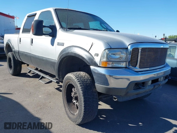 2003 Ford Super Duty F-250 XL with VIN 1FTNW21S83EB65527, listed as a IAAI auction lot 41982595 with 229,768 mi miles. Bid and sale history available at carsss.com. Image 1.