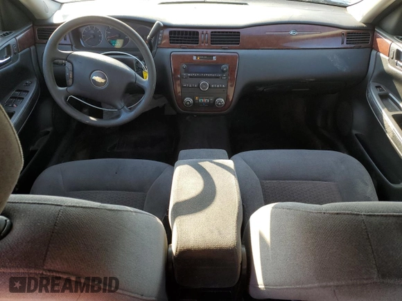 2008 Chevrolet Impala LT with VIN 2G1WT58K381301262, listed as a Copart auction lot 86634124 with 185,539 mi miles and Salvage Title. Bid and sale history available at DreamBid. Image 8.