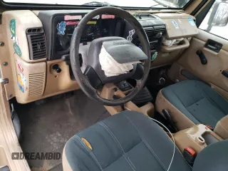 1999 Jeep Wrangler Sahara with VIN 1J4FY49S1XP409859, listed as a Copart auction lot 85006954 with 145,860 mi miles and Clean Title. Bid and sale history available at carsss.com. Image 8.