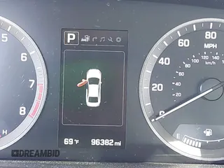 2015 Hyundai Sonata Limited with VIN 5NPE34AF1FH100238, listed as a IAAI auction lot 42001490 with 96,382 mi miles and . Bid and sale history available at carsss.com. Image 15.