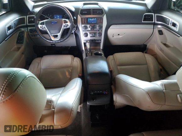 2012 Ford Explorer XLT z VIN 1FMHK7D85CGA41947, wystawiony jako Copart lot #55871925 z przebiegiem 119 152 mil mil oraz Szkoda całkowita • Salvage title. Historia ofert i sprzedaży dostępna na DreamBid. Obrazek 8.