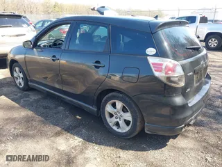 2006 Toyota Matrix STD with VIN 2T1KR30E06C565746, listed as a IAAI auction lot 41929359 with 255,852 mi miles. Bid and sale history available at carsss.com. Image 3.