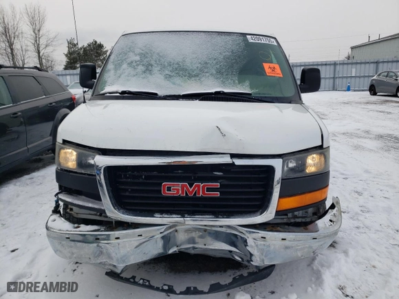 2009 GMC Savana Cargo Van with VIN 1GTGG25C391166769, listed as a Copart auction lot 42091755 with 124,368 mi miles and Clean Title. Bid and sale history available at carsss.com. Image 5.