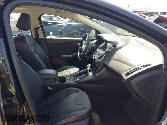2012 Ford Focus Titanium с VIN 1FAHP3N23CL330444, выставлен на аукционе IAAI как лот 41948599 с пробегом 233 995 миль миль и . История ставок и продаж доступна на DreamBid. Изображение 5.