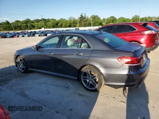 2016 Mercedes-Benz E 350 Luxury z VIN WDDHF8JB5GB203471, wystawiony jako Copart lot #56879695 z przebiegiem 70 983 mil mil oraz Szkoda całkowita • Salvage title. Historia ofert i sprzedaży dostępna na DreamBid. Obrazek 2.