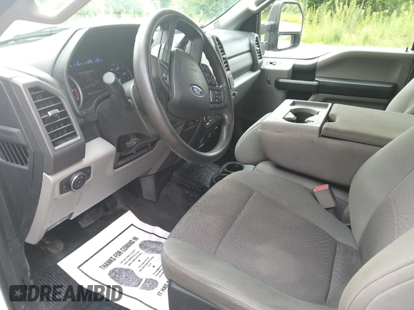 2017 Ford F-250 Lariat z VIN 1FT7W2B63HED19790, wystawiony jako IAAI lot #42791472 z przebiegiem 77 237 mil mil oraz . Historia ofert i sprzedaży dostępna na DreamBid. Obrazek 19.