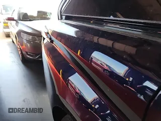 2023 Toyota Sienna XLE z VIN 5TDYRKEC5PS161927, wystawiony jako IAAI lot #42299771 z przebiegiem 40 994 mil mil oraz . Historia ofert i sprzedaży dostępna na DreamBid. Obrazek 1.