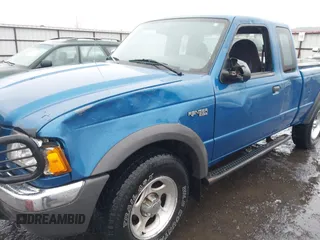 2001 Ford Ranger XL Fleet with VIN 1FTZR15E11PB54233, listed as a IAAI auction lot 40940125 with 94,250 mi miles. Bid and sale history available at carsss.com. Image 6.