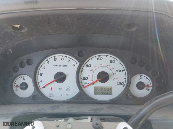 2003 Ford Escape XLS Popular with VIN 1FMYU92143KB89726, listed as a IAAI auction lot 42002613 with 95,586 mi miles. Bid and sale history available at carsss.com. Image 7.