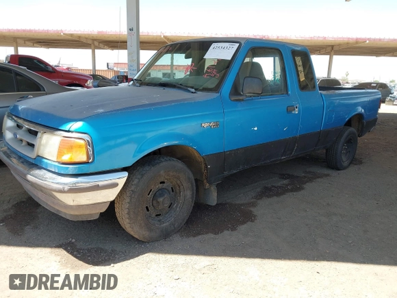 1996 Ford Ranger XL z VIN 1FTCR14U7TPA61282, wystawiony jako IAAI lot #42534327 z przebiegiem 155 875 mil mil oraz . Historia ofert i sprzedaży dostępna na DreamBid. Obrazek 2.