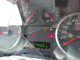 2006 Ford Five Hundred SE с VIN 1FAFP23166G182377, выставлен на аукционе IAAI как лот 42361940 с пробегом 219 462 миль миль и . История ставок и продаж доступна на DreamBid. Изображение 7.