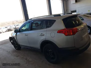 2014 Toyota RAV4 LE with VIN 2T3BFREV5EW138250, listed as a IAAI auction lot 41863496 with 191,604 mi miles. Bid and sale history available at carsss.com. Image 14.