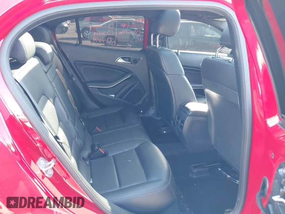 2019 Mercedes-Benz GLA 250 z VIN WDCTG4GB0KJ618482, wystawiony jako IAAI lot #41701212 z przebiegiem 57 849 mil mil oraz . Historia ofert i sprzedaży dostępna na DreamBid. Obrazek 8.