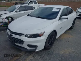 2018 Chevrolet Malibu LT z VIN 1G1ZD5ST8JF124833, wystawiony jako IAAI lot #42175064 z przebiegiem 121 449 mil mil oraz . Historia ofert i sprzedaży dostępna na DreamBid. Obrazek 17.