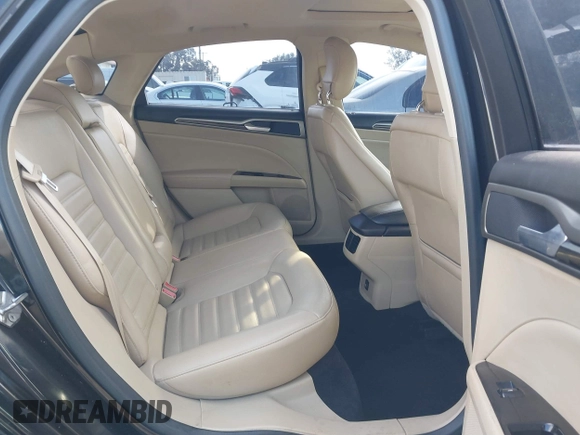 2014 Ford Fusion SE with VIN 3FA6P0HD4ER265241, listed as a IAAI auction lot 41473021 with 117,226 mi miles and . Bid and sale history available at DreamBid. Image 8.