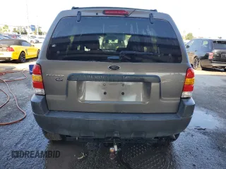 2004 Ford Escape XLT with VIN 1FMYU03154KA96127, listed as a Copart auction lot 71851434 with 168,773 mi miles and Salvage Title. Bid and sale history available at carsss.com. Image 6.