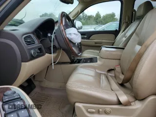 2008 GMC Yukon Denali z VIN 1GKFK63878J132157, wystawiony jako Copart lot #55180015 z przebiegiem 141 270 mil mil oraz Szkoda całkowita • Salvage title. Historia ofert i sprzedaży dostępna na DreamBid. Obrazek 7.