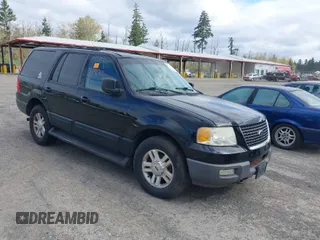 2003 Ford Expedition Special Service with VIN 1FMPU16L33LB59071, listed as a IAAI auction lot 42014361 with 1 mi miles. Bid and sale history available at carsss.com. Image 1.
