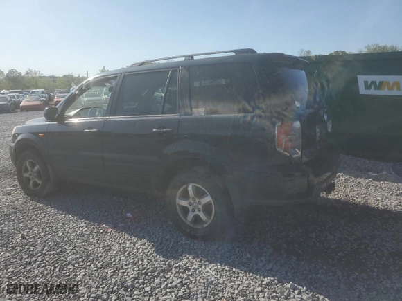 2006 Honda Pilot EX-L with VIN 5FNYF28556B033213, listed as a Copart auction lot 52238695 with 233,275 mi miles and Clean Title. Bid and sale history available at carsss.com. Image 2.