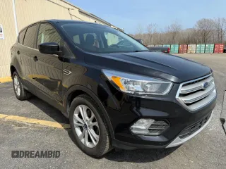 2019 Ford Escape SE with VIN 1FMCU0GD1KUA15835, listed as a Copart auction lot 55147145 with 163,761 mi miles and Clean Title. Bid and sale history available at carsss.com. Image 1.