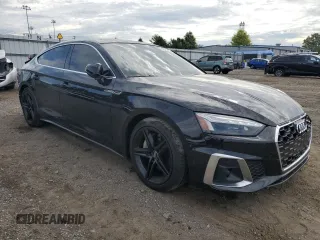 2021 Audi A5 Sportback S line Premium Plus with VIN WAUFACF54MA010958, listed as a Copart auction lot 64540933 with 28,402 mi miles. Bid and sale history available at carsss.com. Image 4.