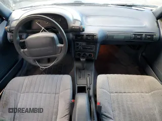 1996 Chevrolet Beretta z VIN 1G1LV15M8TY185316, wystawiony jako Copart lot #76835634 z przebiegiem 87 232 mil mil oraz Szkoda całkowita • Salvage title. Historia ofert i sprzedaży dostępna na DreamBid. Obrazek 8.