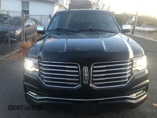 2017 Lincoln Navigator Select z VIN 5LMJJ3JT7HEL07796, wystawiony jako Copart lot #83120394 z przebiegiem 371 679 mil mil oraz Czysty tytuł • Clean title. Historia ofert i sprzedaży dostępna na DreamBid. Obrazek 7.
