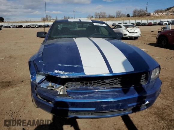 2008 Ford Mustang Deluxe with VIN 1ZVHT80N385149096, listed as a Copart auction lot 44723095 with 152,177 mi miles and Salvage Title. Bid and sale history available at DreamBid. Image 5.