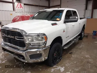 2021 Ram 2500 Big Horn with VIN 3C6UR5DL1MG605601, listed as a IAAI auction lot 41352920 with 92,478 mi miles. Bid and sale history available at carsss.com. Image 2.