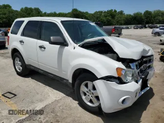 2012 Ford Escape XLS with VIN 1FMCU0C70CKC47257, listed as a Copart auction lot 61061255 with Not provided miles and Salvage title. Bid and sale history available at DreamBid. Image 4.