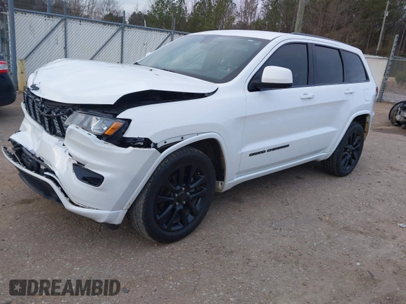 2018 Jeep Grand Cherokee Laredo E with VIN 1C4RJEAG6JC339813, listed as a IAAI auction lot 41239612 with 109,443 mi miles. Bid and sale history available at carsss.com. Image 2.