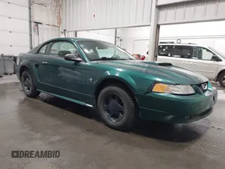 2001 Ford Mustang Standard z VIN 1FAFP40441F147765, wystawiony jako IAAI lot #42713701 z przebiegiem Nie podano mil oraz . Historia ofert i sprzedaży dostępna na DreamBid. Obrazek 1.